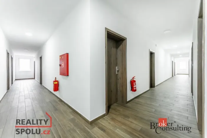 Pronájem bytu 1+kk, Karlovy Vary, Jáchymovská, 27 m2