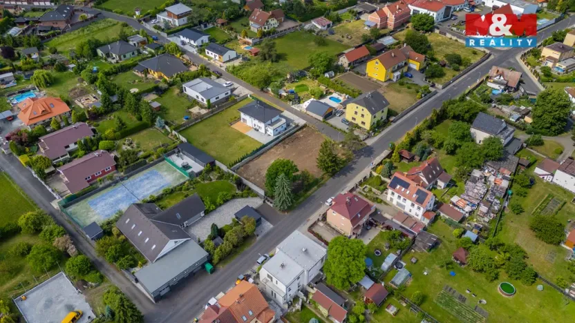 Prodej pozemku pro bydlení, Modlany - Drahkov, 988 m2
