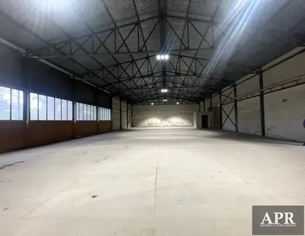 Pronájem skladu, Uherský Brod, V Kútě, 650 m2