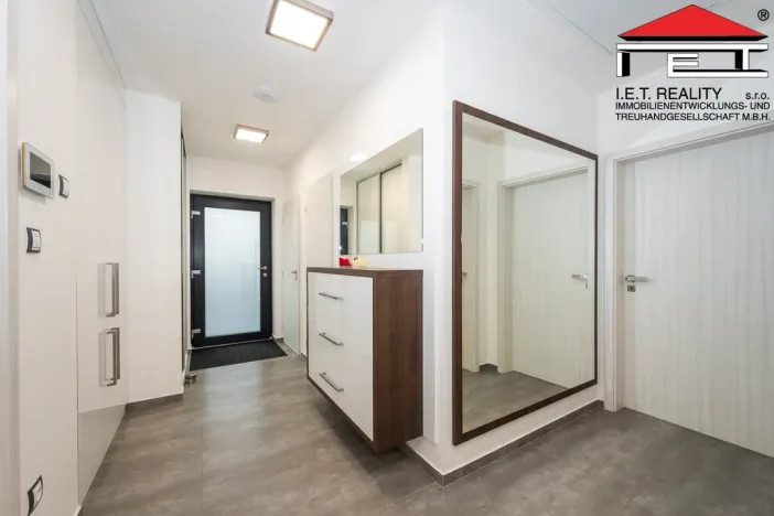 Prodej bytu 3+1, Troubsko, Pod vinohrady, 88 m2