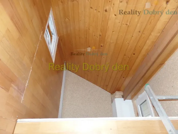 Pronájem bytu 2+kk, Opava, Hozovo nábřeží, 81 m2