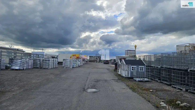 Pronájem pozemku, Libenice, 5000 m2