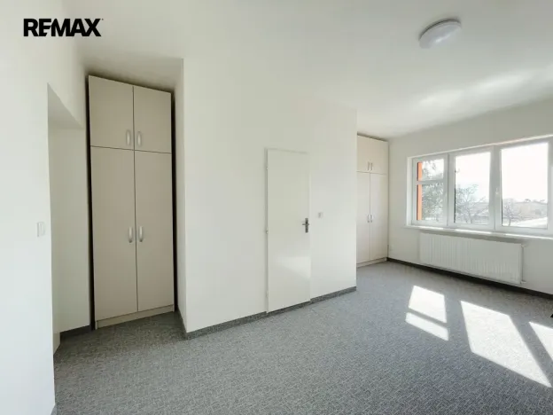 Pronájem bytu 3+1, Lety, 100 m2