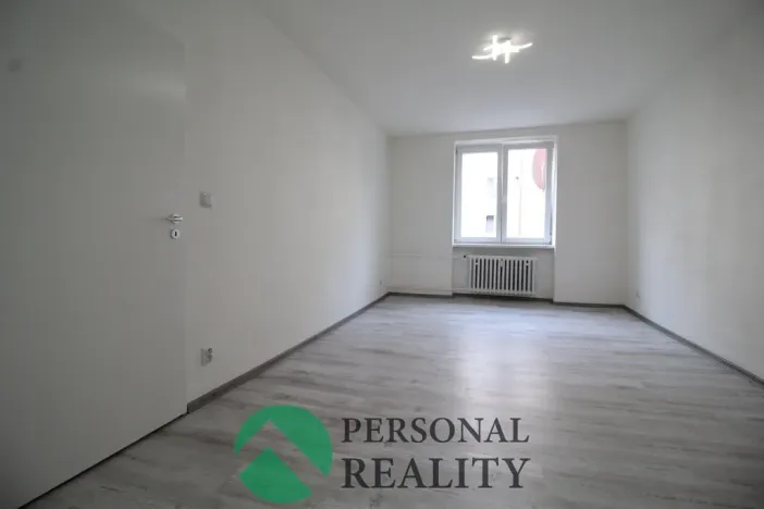 Pronájem bytu 2+1, Sokolov, Křižíkova, 48 m2