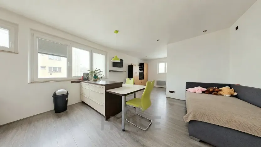 Prodej bytu 1+kk, Praha - Břevnov, Patočkova, 41 m2