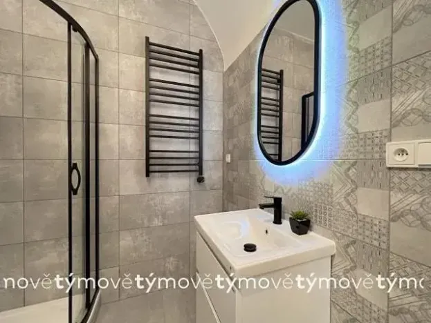 Pronájem bytu 2+kk, Pardubice, Zámecká, 40 m2