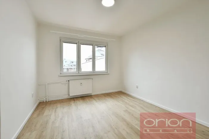Pronájem bytu 2+1, Praha - Veleslavín, Na Petřinách, 52 m2