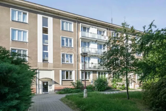 Pronájem bytu 2+1, Neratovice, Čtvercová, 55 m2