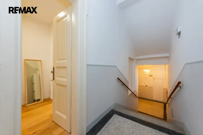 Pronájem bytu 2+kk, Praha - Vinohrady, Korunní, 53 m2