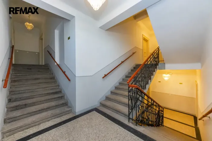 Pronájem bytu 2+kk, Praha - Vinohrady, Korunní, 53 m2