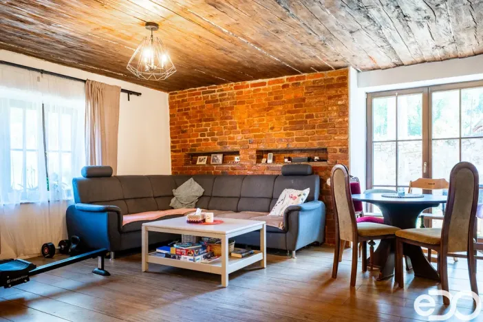 Prodej rodinného domu, Trhové Sviny - Hrádek, 130 m2