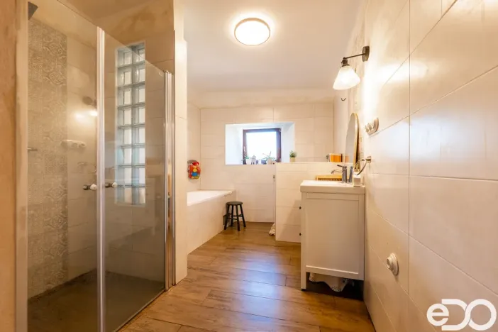 Prodej rodinného domu, Trhové Sviny - Hrádek, 130 m2