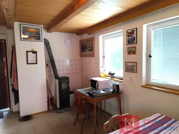 Prodej vinného sklepa, Chvalovice, 95 m2