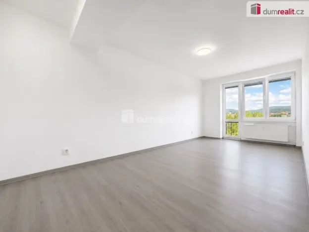 Prodej bytu 2+1, Sokolov, Sokolovská, 51 m2