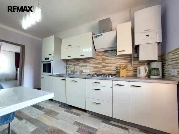 Prodej bytu 1+1, Karlovy Vary, Západní, 55 m2