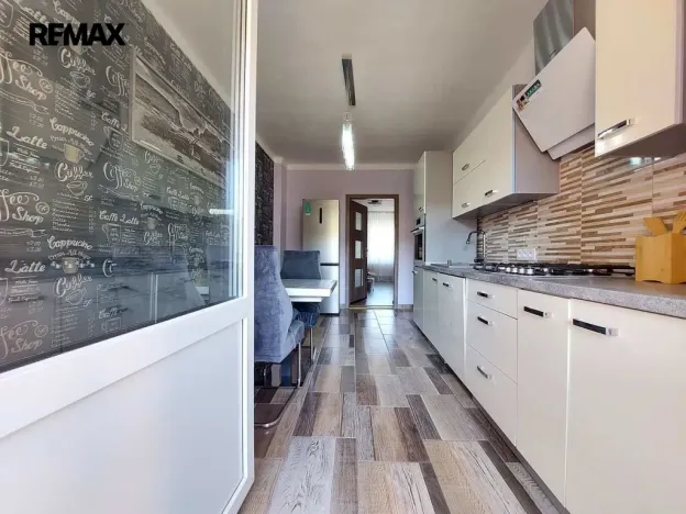 Prodej bytu 1+1, Karlovy Vary, Západní, 55 m2