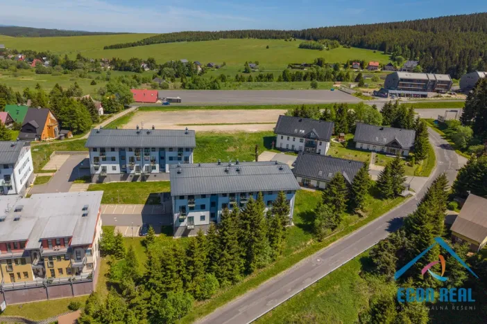 Prodej bytu 1+kk, Loučná pod Klínovcem - Loučná, 37 m2