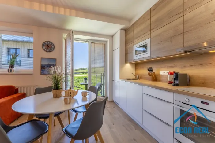 Prodej bytu 1+kk, Loučná pod Klínovcem - Loučná, 37 m2