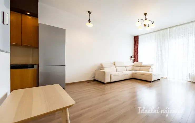 Pronájem bytu 3+kk, Praha - Hostivař, Rižská, 70 m2