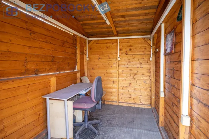 Prodej komerčního pozemku, Štoky, 1510 m2