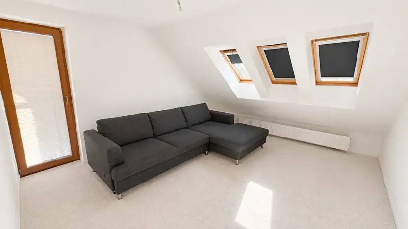 Prodej rodinného domu, Hrdlořezy, 165 m2