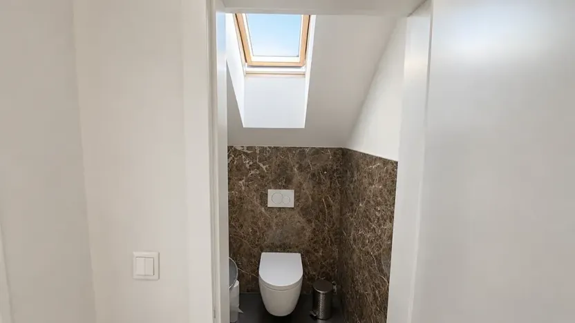 Prodej rodinného domu, Hrdlořezy, 165 m2