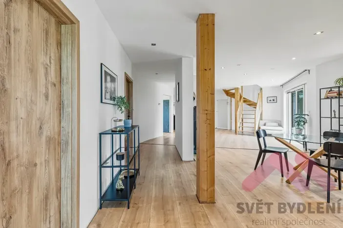 Prodej rodinného domu, Tehov, Všestarská, 300 m2