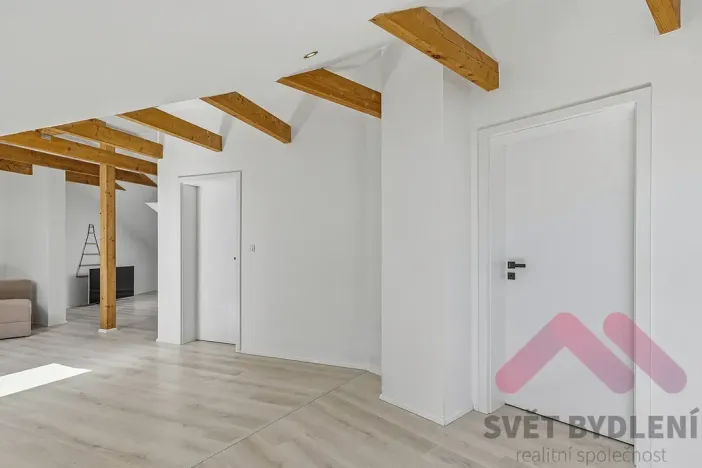 Prodej rodinného domu, Tehov, Všestarská, 300 m2