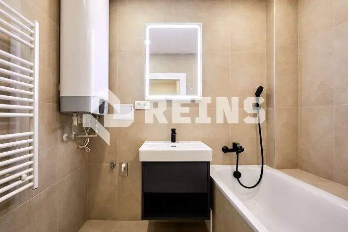 Prodej bytu 2+kk, Praha - Vršovice, Volyňská, 41 m2