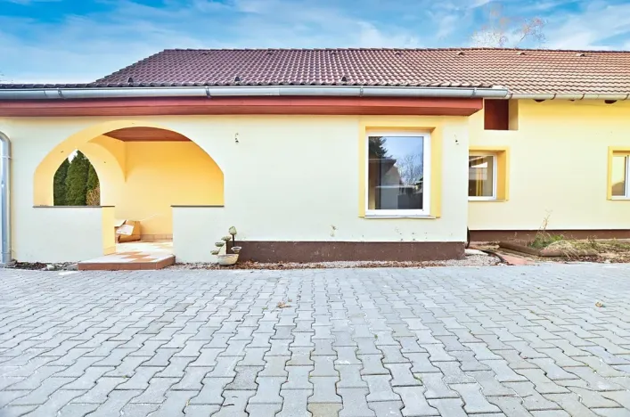 Pronájem rodinného domu, Vrbová Lhota, U Lindovy, 160 m2