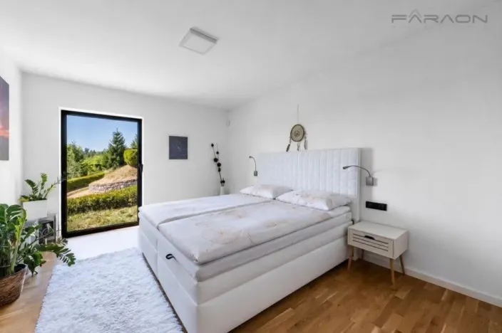 Prodej rodinného domu, Čtyřkoly - Javorník, 232 m2