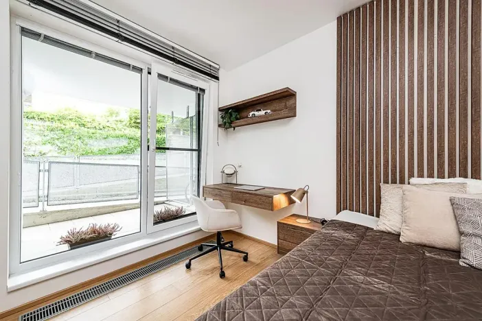 Prodej bytu 2+kk, Praha - Hrdlořezy, Mezilehlá, 51 m2