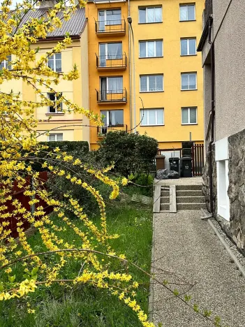 Pronájem bytu 2+1, Děčín, Škroupova, 64 m2