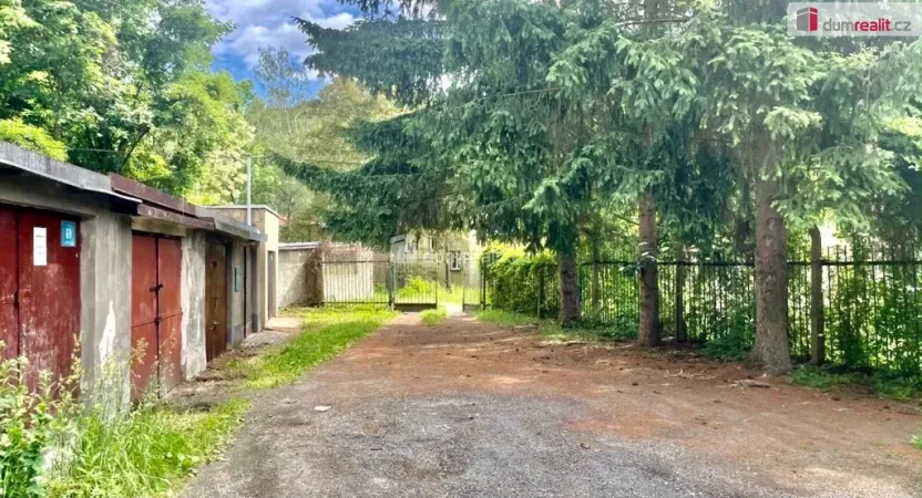 Pronájem garáže, Ústí nad Labem, Důlce, 24 m2