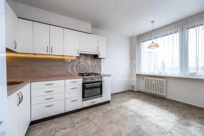 Pronájem bytu 3+kk, Praha - Kobylisy, Kaňkovského, 68 m2