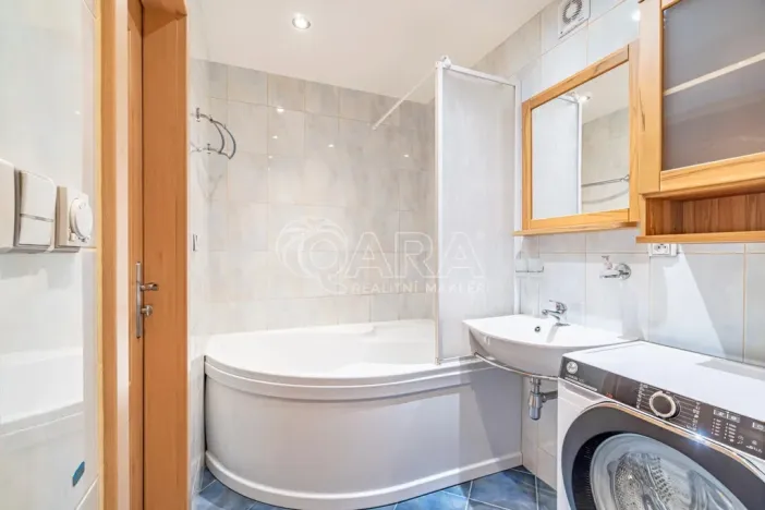 Prodej bytu 2+1, Kralupy nad Vltavou, sídl. Hůrka, 62 m2
