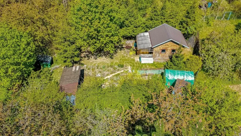 Pronájem chaty, Kralupy nad Vltavou - Mikovice, U Studánky, 15 m2