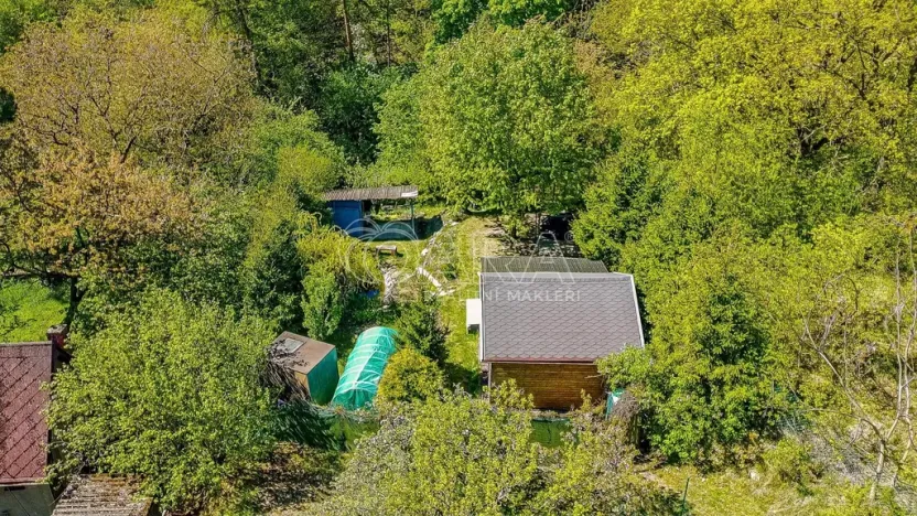 Pronájem chaty, Kralupy nad Vltavou - Mikovice, U Studánky, 15 m2