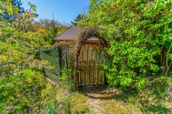 Pronájem chaty, Kralupy nad Vltavou - Mikovice, U Studánky, 15 m2