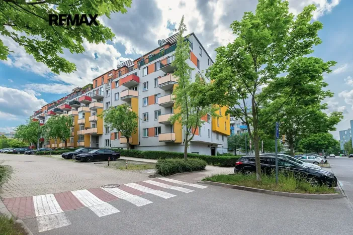 Prodej bytu 2+kk, Praha - Letňany, Bechlínská, 59 m2