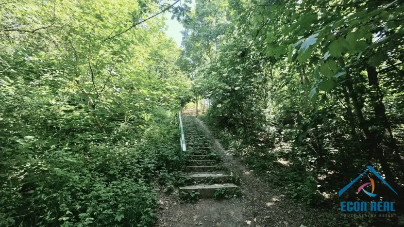Pronájem bytu 2+kk, Praha - Smíchov, Na pláni, 50 m2