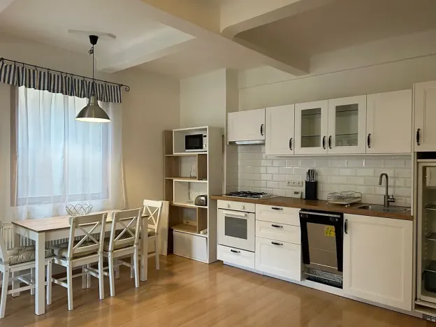 Pronájem bytu 2+kk, Praha - Vinohrady, Pod Zvonařkou, 60 m2