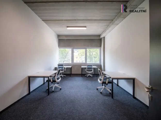 Pronájem kanceláře, Zlín - Prštné, Přímá, 26 m2