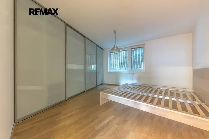 Prodej bytu 2+kk, Praha - Michle, U michelského mlýna, 70 m2
