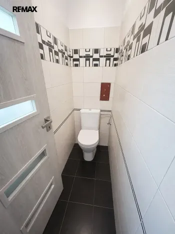 Prodej bytu 2+1, Jindřichův Hradec, Nádražní, 67 m2