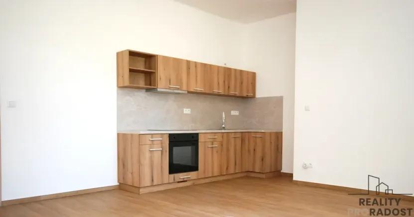 Pronájem bytu 2+kk, Velké Pavlovice, Náměstí 9. května, 44 m2