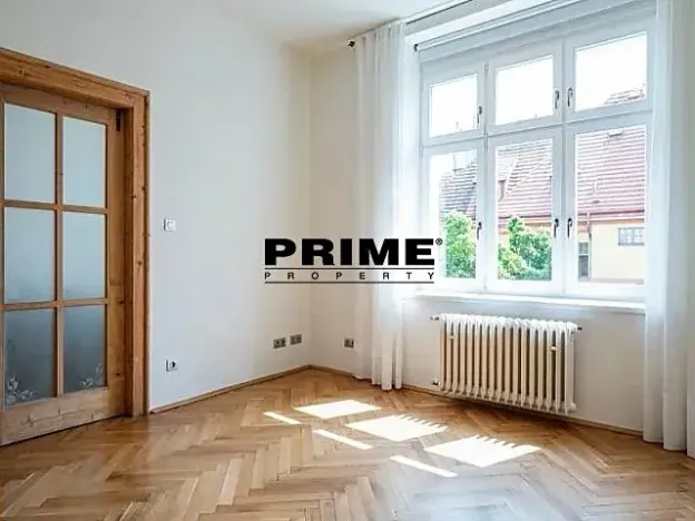 Pronájem bytu 4+1, Praha - Vinohrady, Hradešínská, 120 m2