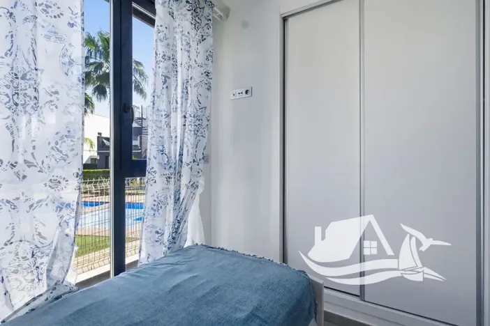 Prodej rodinného domu, Orihuela, Španělsko, Paseo Marítimo de Punta Prima, 84 m2