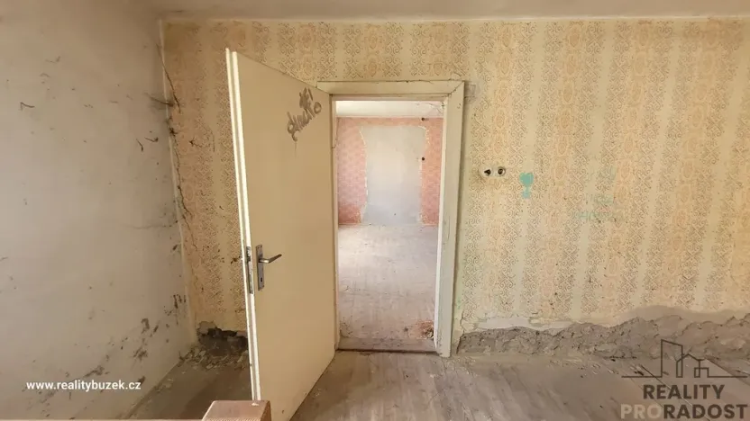 Prodej pozemku pro bydlení, Střílky, 675 m2