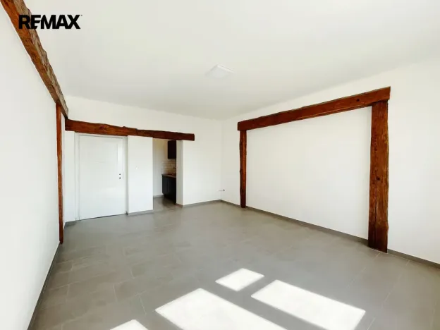 Pronájem bytu 1+kk, Lety, 29 m2